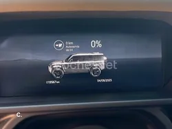 Gris / plata Usado 2023 Land Rover Defender HSE SUV | 74.000 € (Super precio)