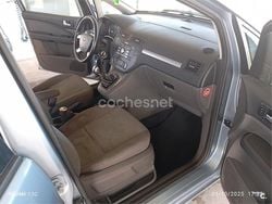 Violeta / lila Usado 2004 Ford C-MAX Trend Monovolumen | 2600 € (Precio justo)