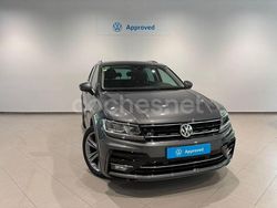 Gris / plata Usado 2020 VW Tiguan Advance SUV | 26.995 € (Un poco caro)