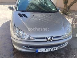 Gris / plata Usado 2004 Peugeot 206 Berlina | 2600 € (Precio justo)