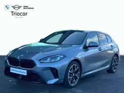Gris Usado 2024 BMW 120 Comfort Edition Utilitario | 37.990 €