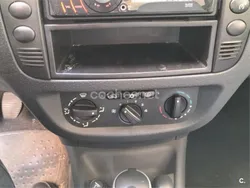 Gris / plata Usado 2003 Citroën C3 Utilitario | 2800 € (Un poco caro)