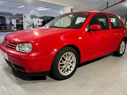 Rojo Usado 2001 VW Golf IV GTI Berlina | 2900 € (Precio justo)