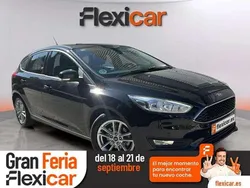 Negro Usado 2015 Ford Focus Trend Utilitario | 7990 € (Precio justo)