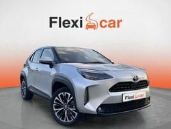 Gris Usado 2022 Toyota Yaris Hybrid Active | 19.990 € (Precio justo)