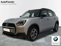 Plateado Usado 2024 Mini One D Countryman Essential SUV | 35.400 € (Precio justo)