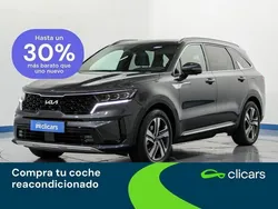 Gris / plata Usado 2021 Kia Sorento SUV | 37.990 € (Un poco caro)