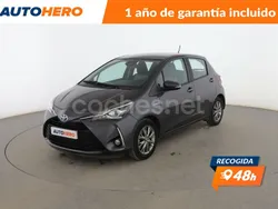 Gris Usado 2017 Toyota Yaris Hybrid Active Berlina | 13.699 € (Precio justo)
