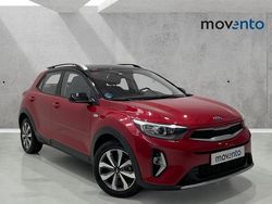 Rojo Usado 2021 Kia Stonic SUV | 16.200 € (Precio justo)