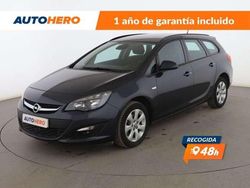 Negro Usado 2015 Opel Astra Selective Utilitario | 8899 € (Precio justo)