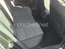 Negro Usado 2021 VW Passat Executive Familiar | 15.900 € (Precio justo)