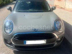 Gris / plata Usado 2018 Mini One Clubman Familiar | 14.700 €