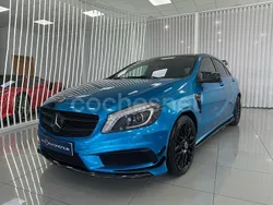 Azul Usado 2013 Mercedes A180 AMG line Berlina | 17.990 € (Caro)