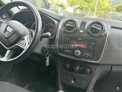 Negro Usado 2017 Dacia Sandero Lauréate Utilitario | 7000 € (Buen precio)