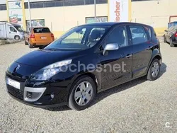 Negro Usado 2011 Renault Scénic III Monovolumen | 4500 € (Precio justo)