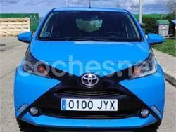 Azul Usado 2017 Toyota Aygo X-play Utilitario | 9300 € (Super precio)
