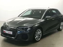 Gris Usado 2023 Audi A3 Sportback S-Line Utilitario | 34.300 € (Caro)