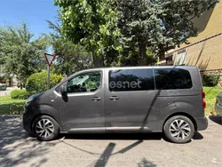 Gris / plata Usado 2021 Citroën Spacetourer Feel Van | 24.500 € (Buen precio)
