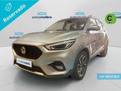 Gris plata Usado 2023 MG ZS Luxury Berlina | 15.436 € (Precio justo)
