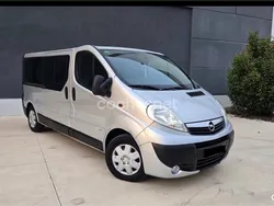 Gris / plata Usado 2010 Opel Vivaro Van | 6900 €
