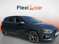 Gris Usado 2022 Hyundai i30 Familiar | 12.990 € (Buen precio)