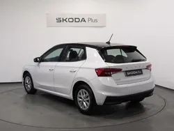 Blanco Usado 2024 Skoda Fabia Selection | 17.290 € (Precio justo)
