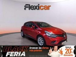 Rojo Usado 2017 Renault Clio IV Zen Utilitario | 9990 € (Un poco caro)