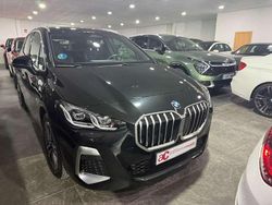 Negro Usado 2024 BMW 220 Active Tourer M Sport Monovolumen | 32.000 €