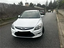 Blanco Usado 2010 Hyundai i30 Comfort Berlina | 3950 € (Buen precio)