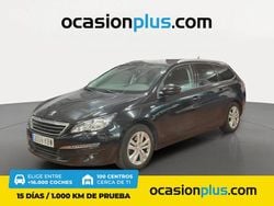 Negro Usado 2017 Peugeot 308 Style Familiar | 8990 € (Precio justo)