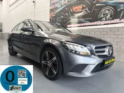 Gris Usado 2019 Mercedes C300e Familiar | 25.000 € (Precio justo)