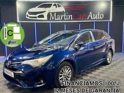 Azul Usado 2017 Toyota Avensis Business Edition Familiar | 8999 € (Un poco caro)