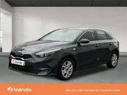 Gris Usado 2023 Kia Ceed Utilitario | 16.990 € (Precio justo)