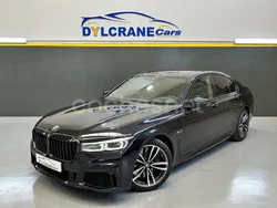 Azul Usado 2022 BMW 745e Comfort Edition Berlina | 50.900 €