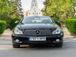 Negro Usado 2007 Mercedes CLS320 Berlina | 12.000 € (Precio justo)