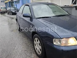 Azul Usado 2003 Audi A3 Ambiente Berlina | 3200 € (Precio justo)