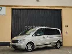 Gris / plata Usado 2012 Mercedes Viano Edition Monovolumen | 12.990 €