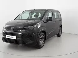 Negro perla nera Usado 2024 Peugeot Rifter Allure Monovolumen | 19.620 € (Buen precio)