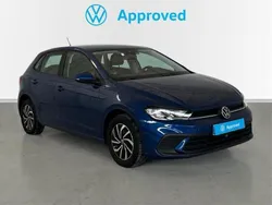 Azul Usado 2024 VW Polo Life Berlina | 22.700 € (Caro)