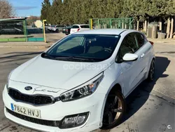 Blanco Usado 2014 Kia ProCeed Utilitario | 6000 € (Buen precio)
