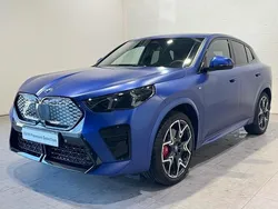 Azul Usado 2025 BMW iX2 Comfort Edition SUV | 55.890 € (Precio justo)