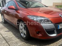 Naranja Usado 2010 Renault Mégane III Dynamique Berlina | 7900 € (Precio justo)