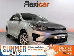 Gris / plata Usado 2022 Kia Rio Berlina | 14.490 € (Precio justo)