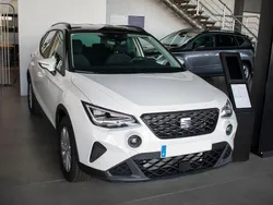 Blanco Usado 2024 Seat Arona Style SUV | 19.900 € (Precio justo)