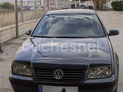 Verde Usado 2003 VW Bora Conceptline Berlina | 3300 €