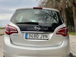Gris / plata Usado 2016 Opel Meriva Selective Monovolumen | 6999 € (Buen precio)