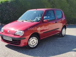 Granate Usado 2001 Fiat Seicento Utilitario | 2500 €