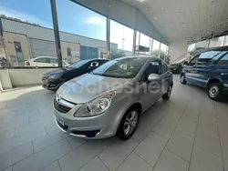 Gris / plata Usado 2009 Opel Corsa Berlina | 4800 € (Precio justo)