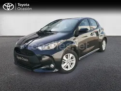 Negro Usado 2021 Toyota Yaris Hybrid Active Berlina | 16.490 € (Precio justo)