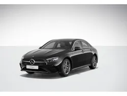 Negro Usado 2024 Mercedes A200 Berlina | 35.500 € (Precio justo)